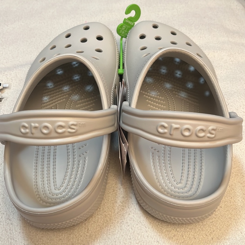 Crocs - Picture 7 of 10